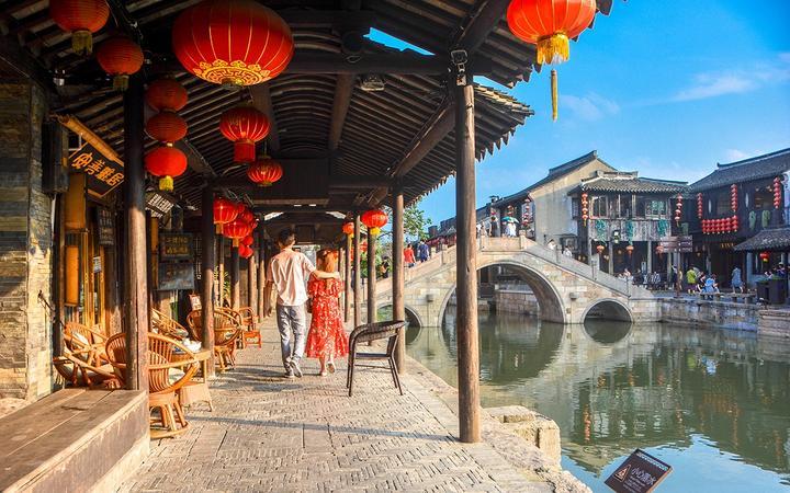 一降再降!车厘子成“新年货”,近两个月价格下降7成